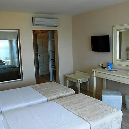 Hotel Lavista Boutique 4*